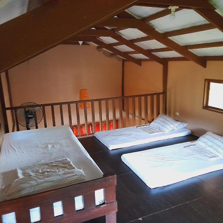 Antipolo Cabin Getaway Hotel ภายนอก รูปภาพ